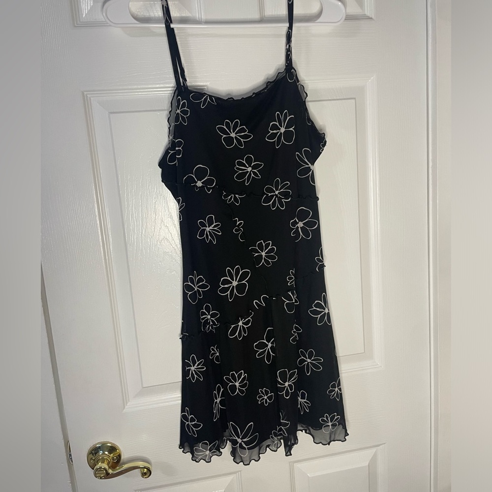 Wild Fable Black dress with Daisy detailing